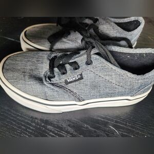 VANS Youth Sneaker Size 12